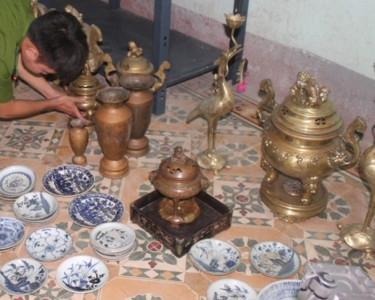 chuyen-tam-linh-bi-an-ve-viec-trom-va-buon-ban-tuong-co