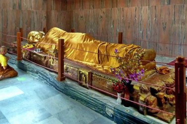 khao-cuu-ve-ngay-thang-nhap-niet-ban-cua-duc-phat